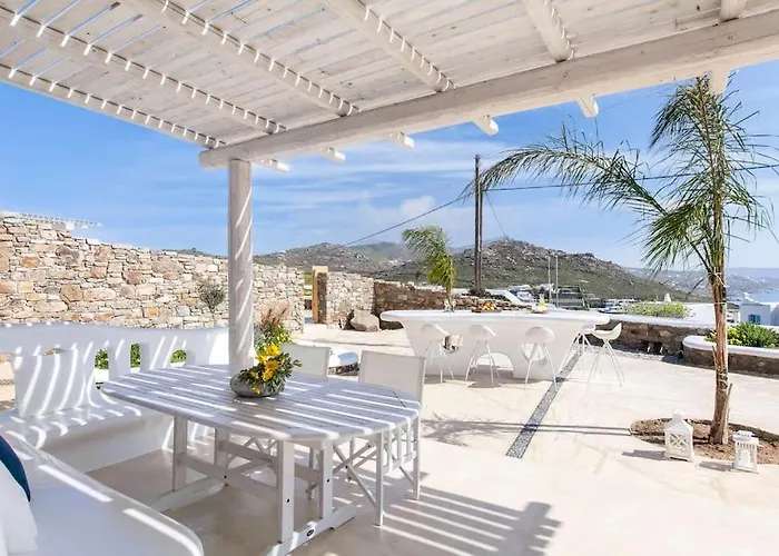 Chaniotis Jacuzzi & Pool Villa Kalafati