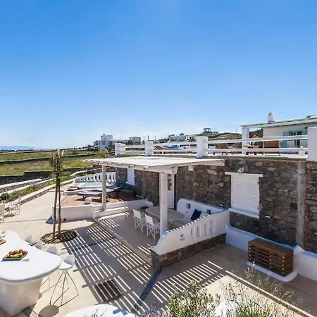 Chaniotis Jacuzzi & Pool