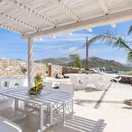 Chaniotis Jacuzzi & Pool Villa Kalafatis