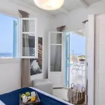 Chaniotis Jacuzzi & Pool Villa Kalafáti