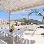Chaniotis Jacuzzi & Pool Villa Kalafáti