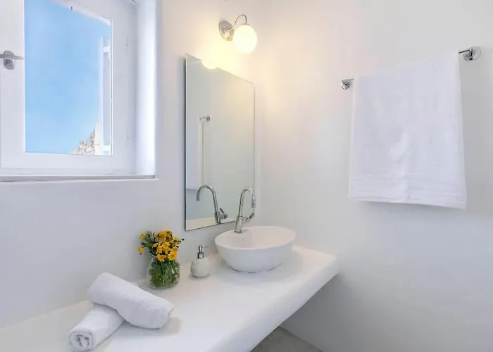 Chaniotis Jacuzzi & Pool Villa Kalafáti